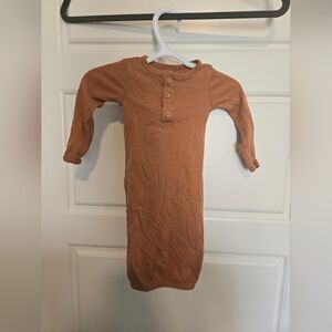 Carters newborn shirt wrap